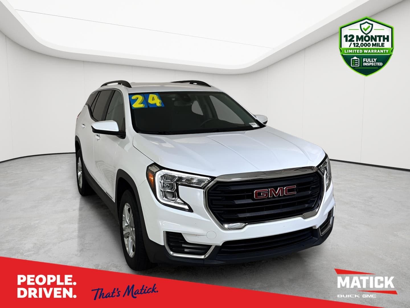 2024 GMC Terrain SLE — photo 1 of 5