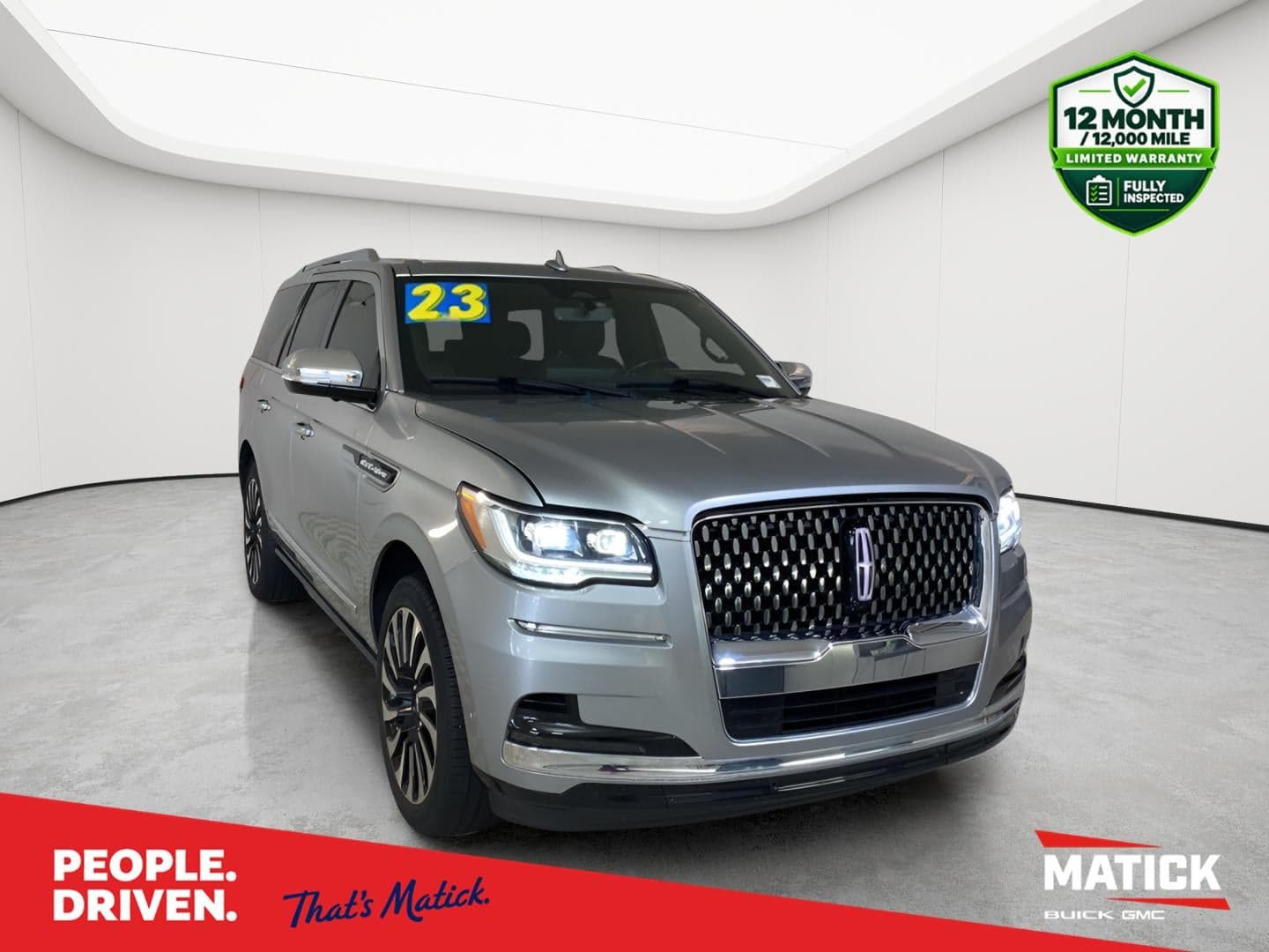 2023 Lincoln Navigator Black Label — photo 1 of 28