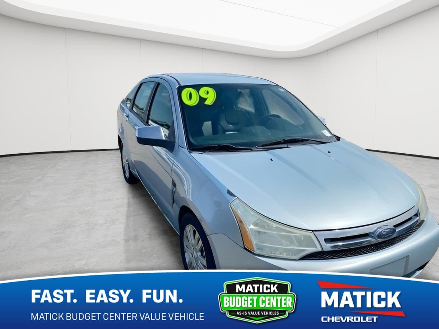 2009 Ford Focus SEL — photo 1 of 40