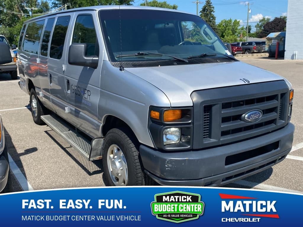 2013 Ford Econoline Wagon XL — photo 1 of 18