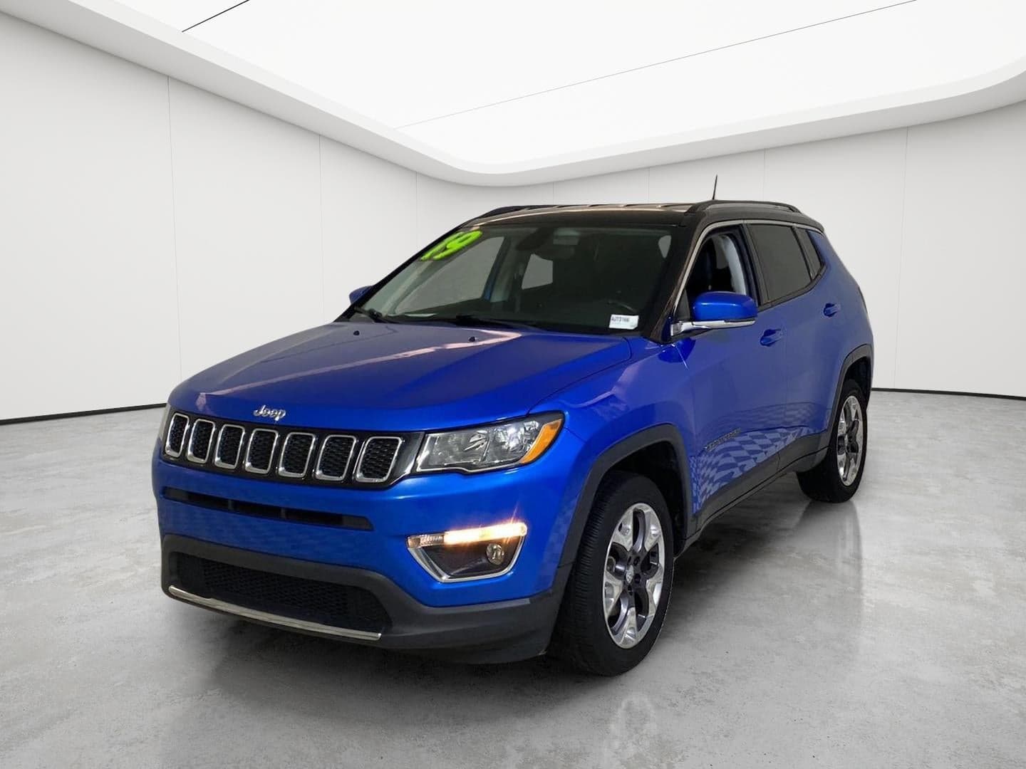 2019 Jeep Compass Limited — photo 1 of 36