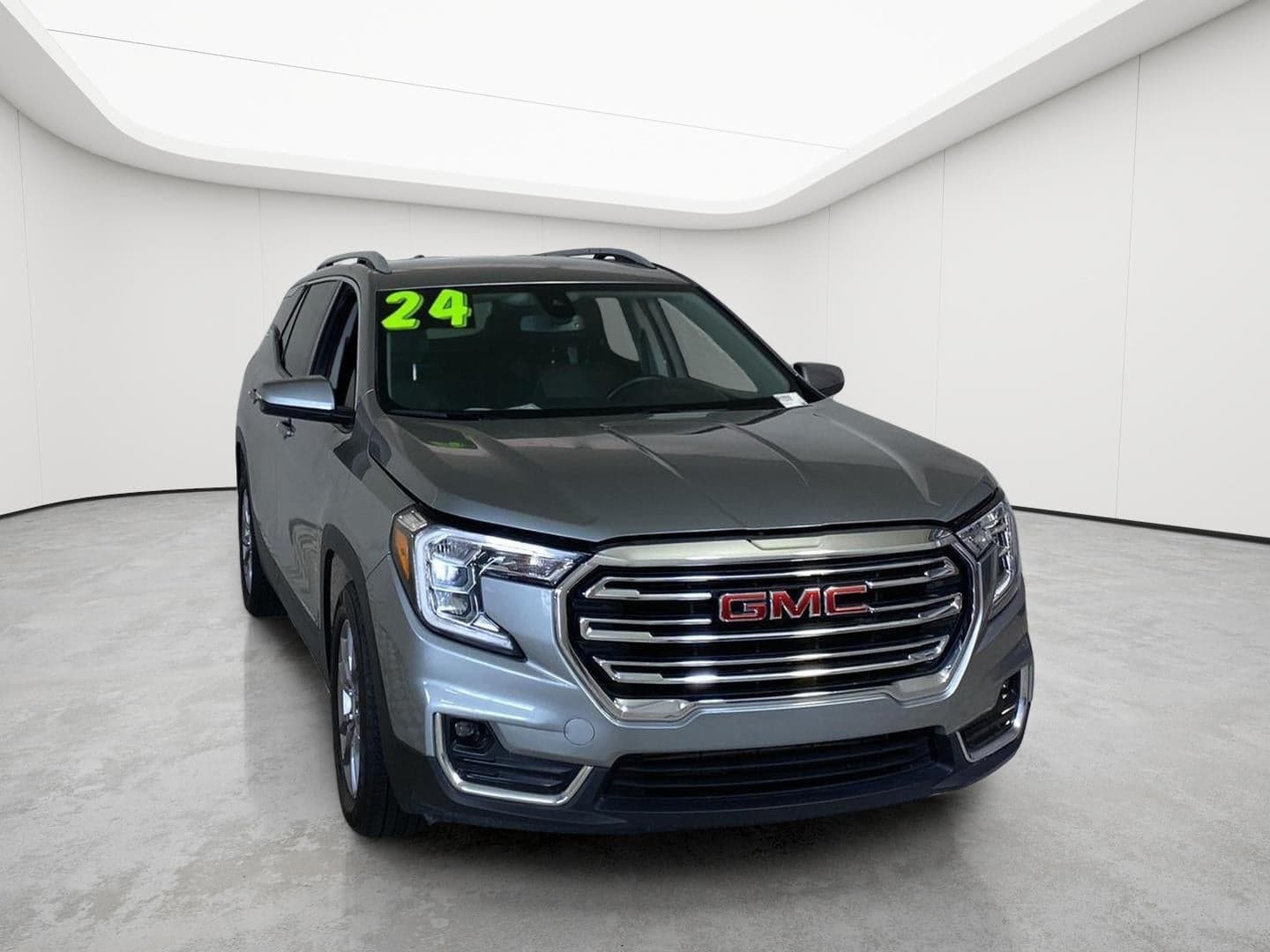 2024 GMC Terrain SLT — photo 1 of 74