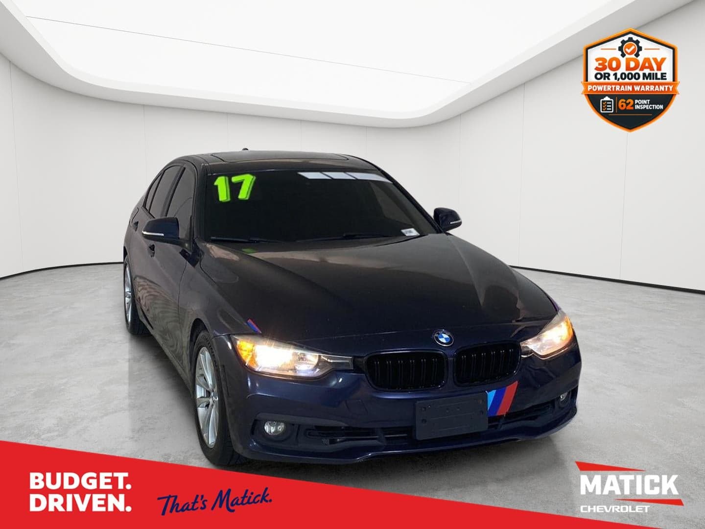 2017 BMW 3 Series 320i xDrive — photo 1 of 23