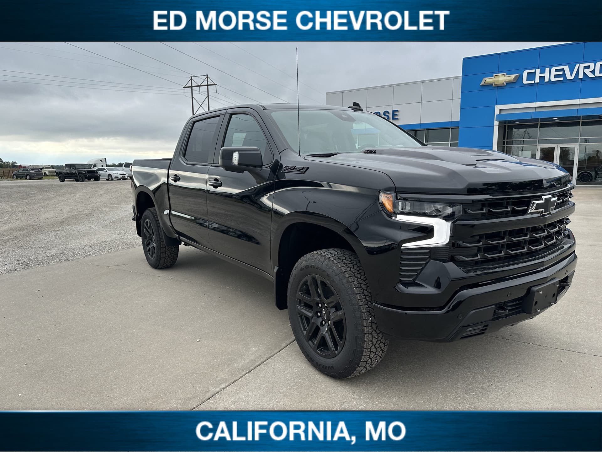 2026 Chevrolet Silverado 1500 LT Trail Boss — photo 1 of 35