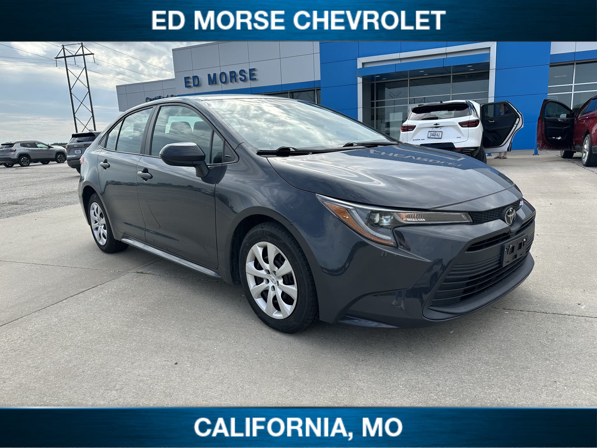 2024 Toyota Corolla LE — photo 1 of 25