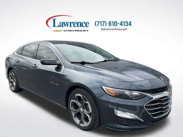 2021 Chevrolet Malibu LT — photo 1 of 10