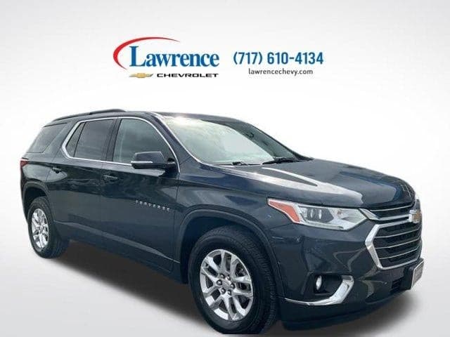 2021 Chevrolet Traverse Base — photo 1 of 10
