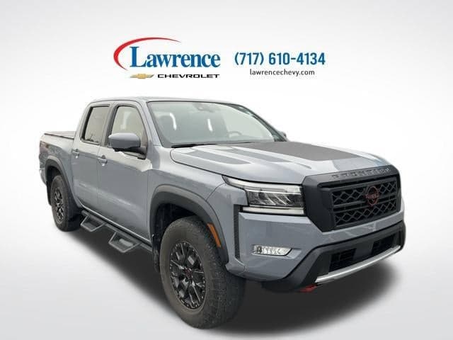 2023 Nissan Frontier PRO-4X — photo 1 of 5