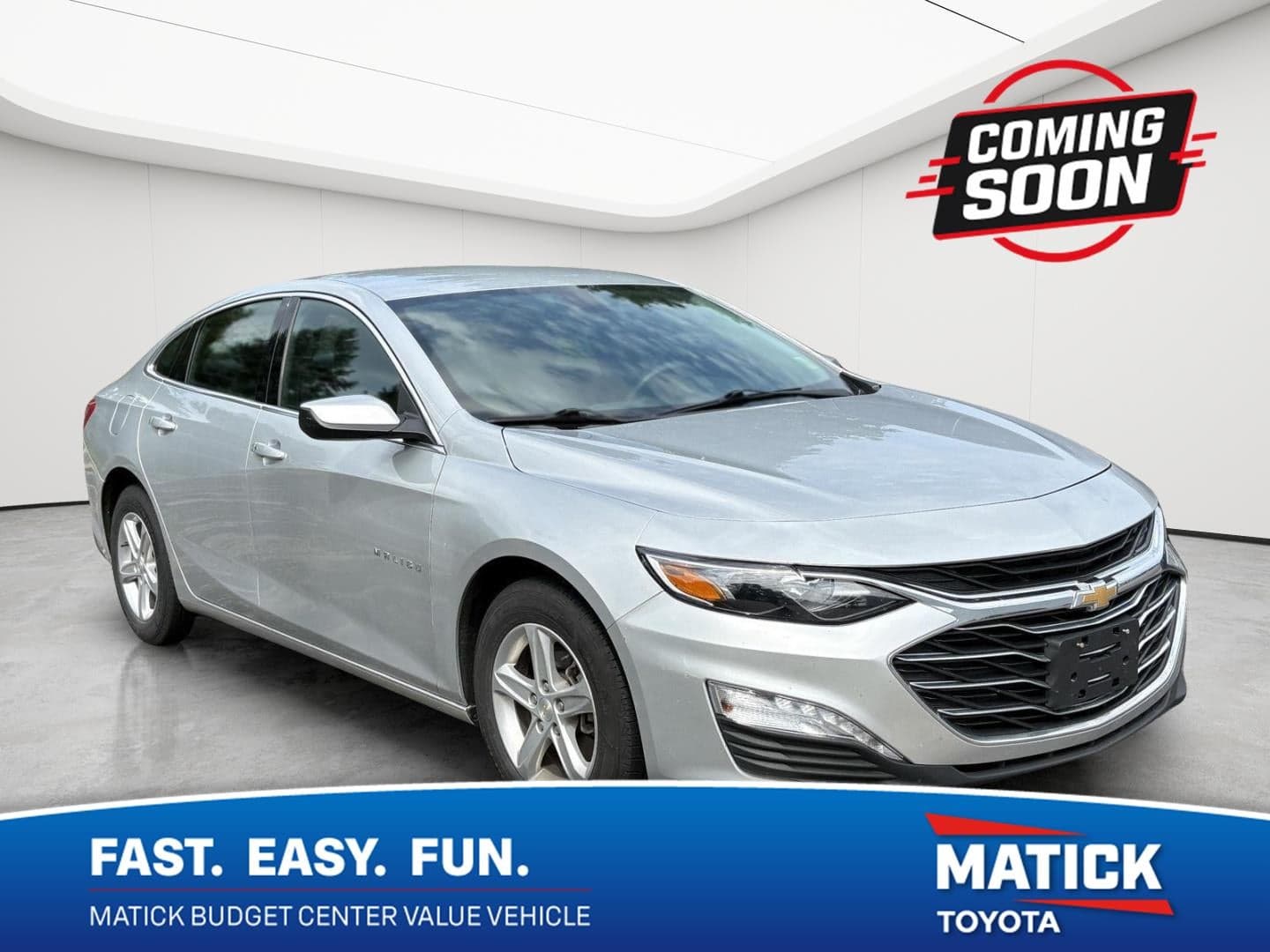 2022 Chevrolet Malibu LT — photo 1 of 22