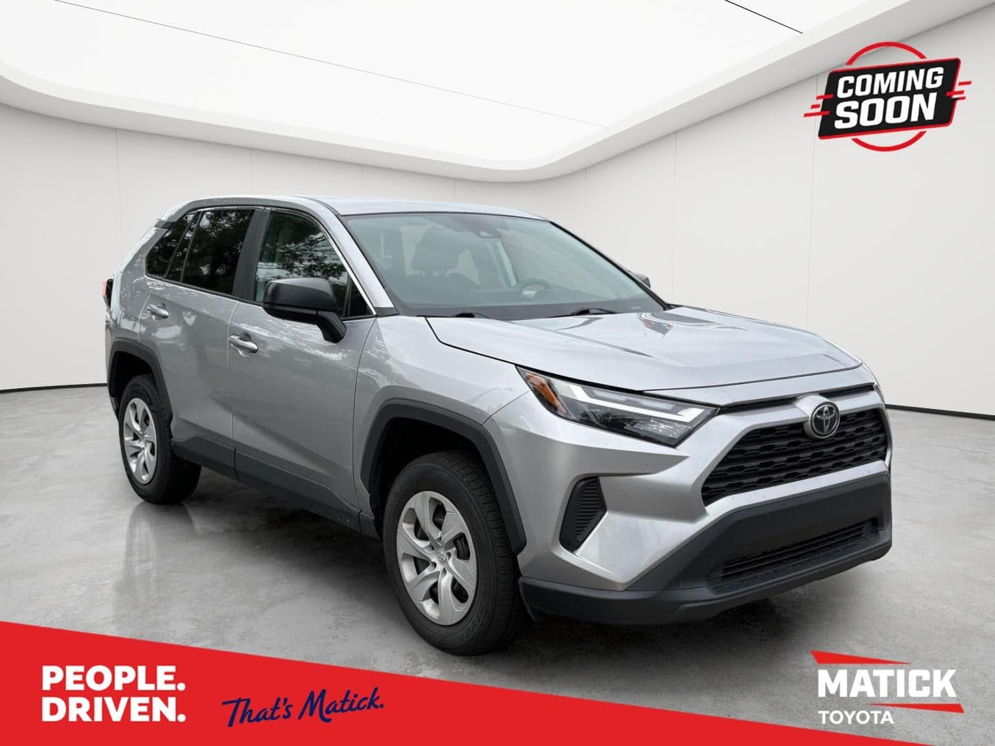 2023 Toyota RAV4 LE — photo 1 of 21