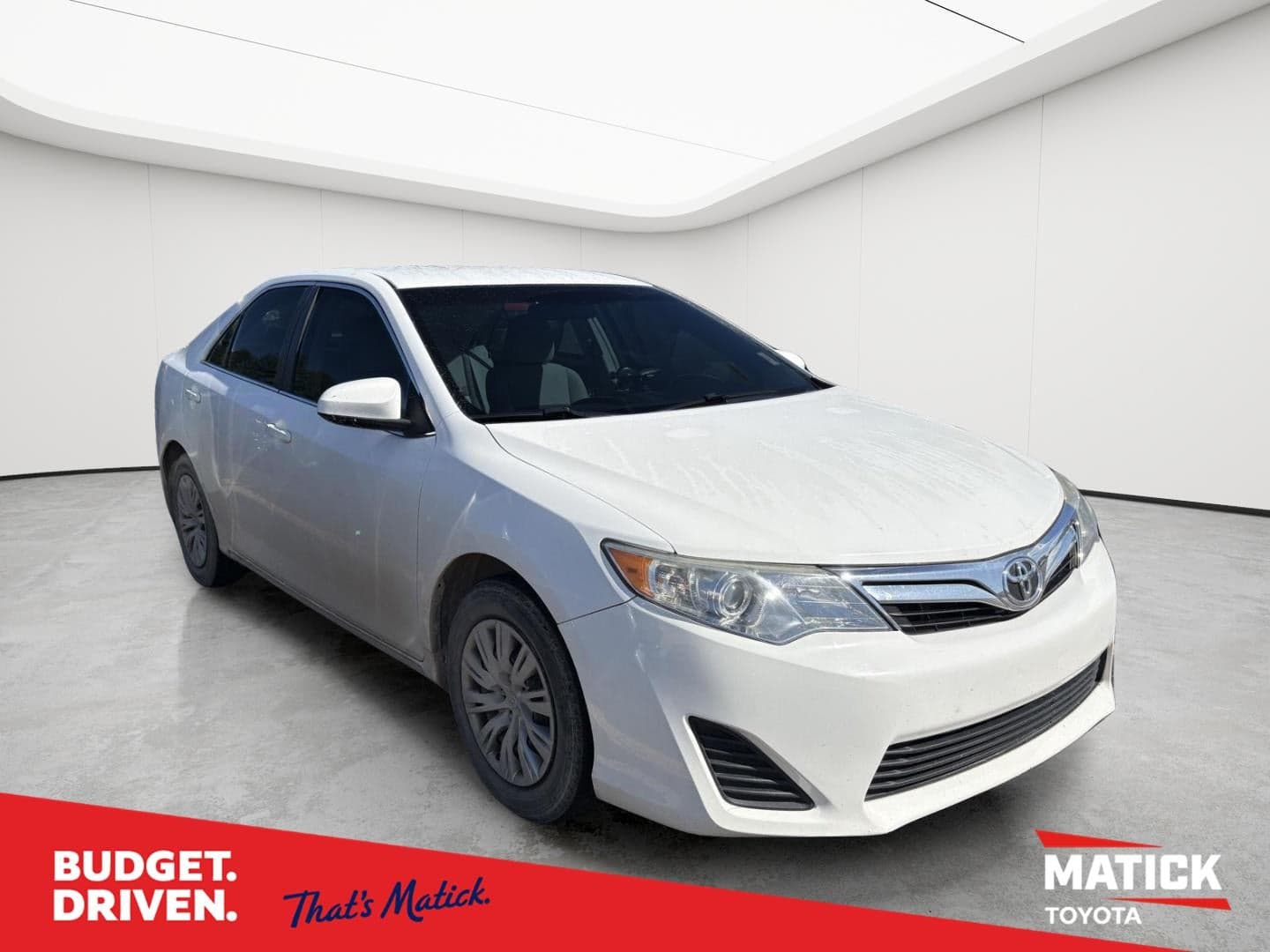 2012 Toyota Camry LE — photo 1 of 23