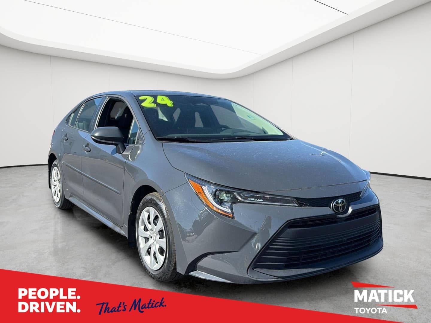 2024 Toyota Corolla LE — photo 1 of 5