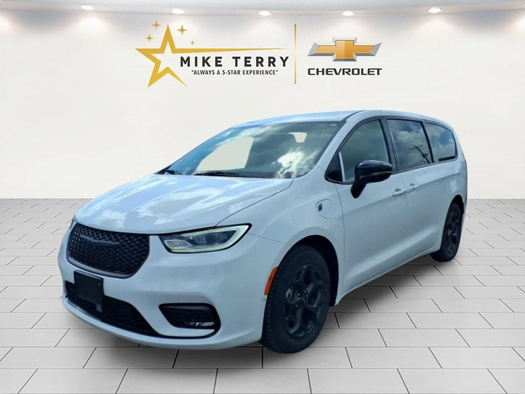 2024 Chrysler Pacifica Hybrid S Appearance Pkg — photo 1 of 29