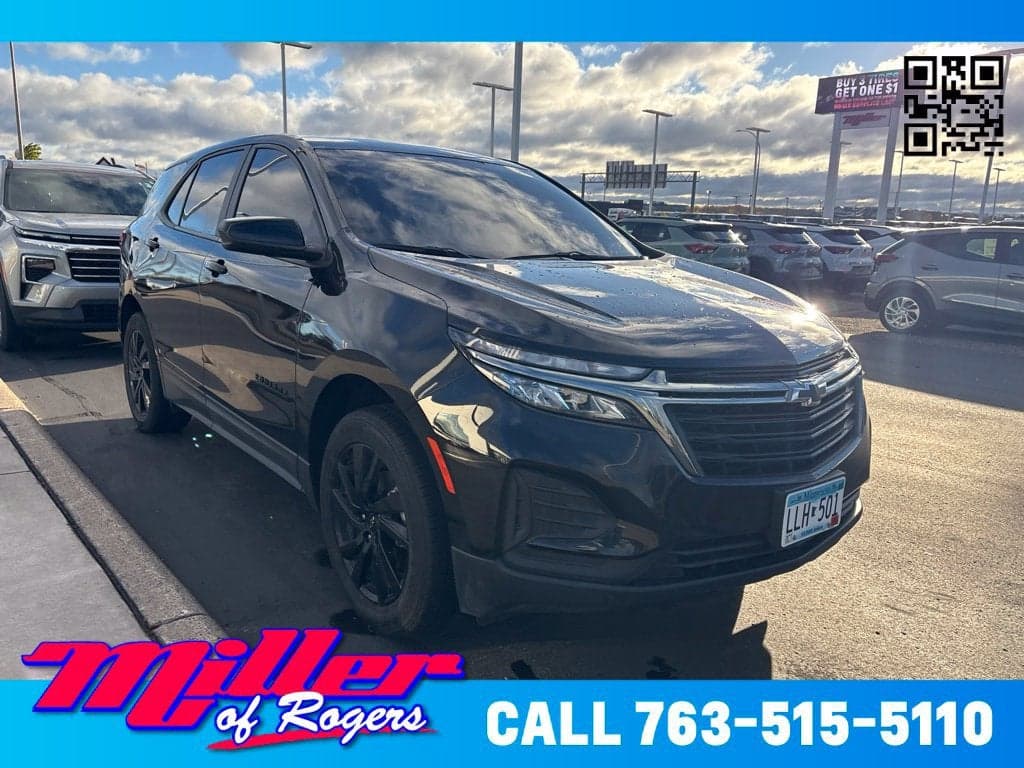 2024 Chevrolet Equinox LS — photo 1 of 5