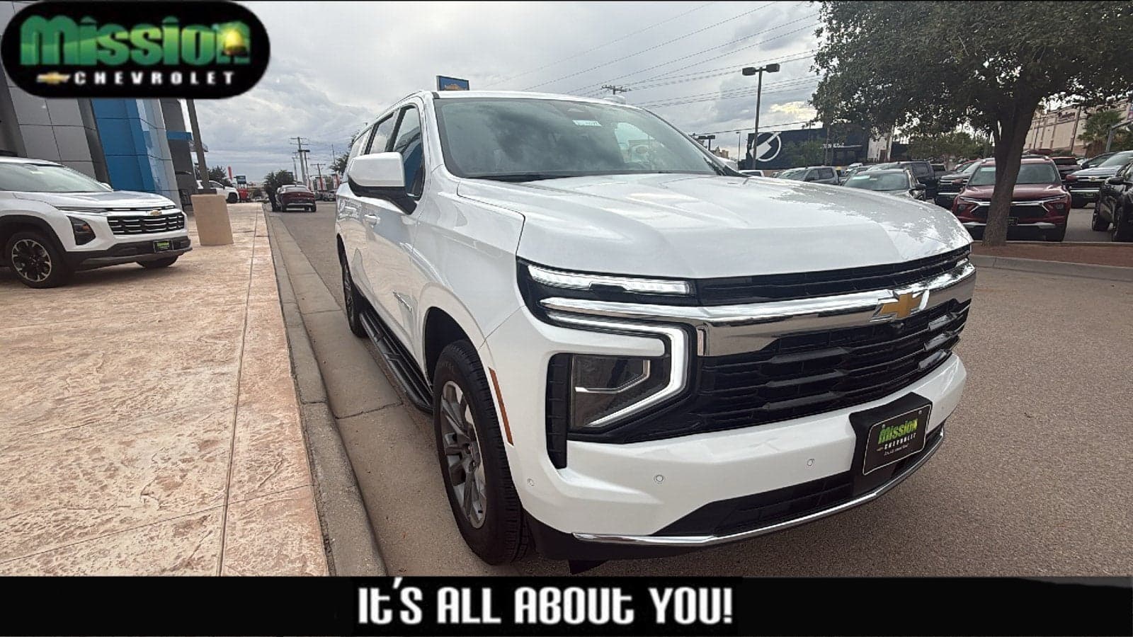 2025 Chevrolet Suburban LS — photo 1 of 66