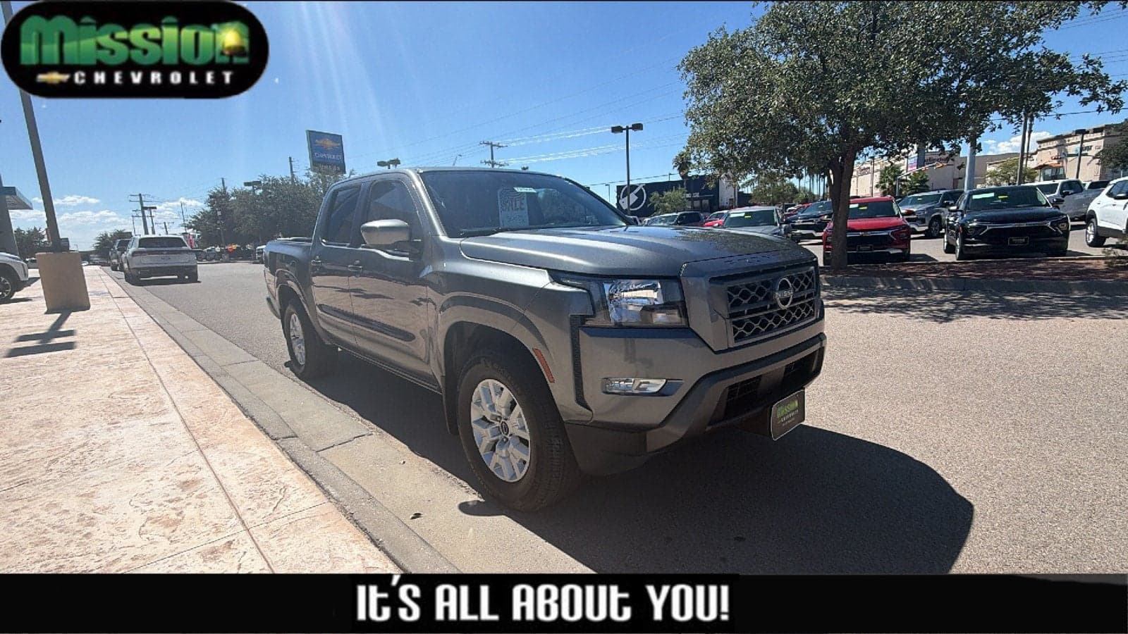 2024 Nissan Frontier SV — photo 1 of 17