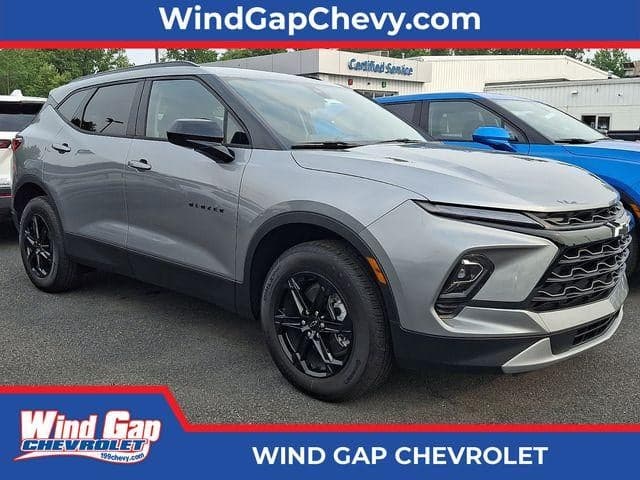 2026 Chevrolet Blazer 2LT — photo 1 of 12