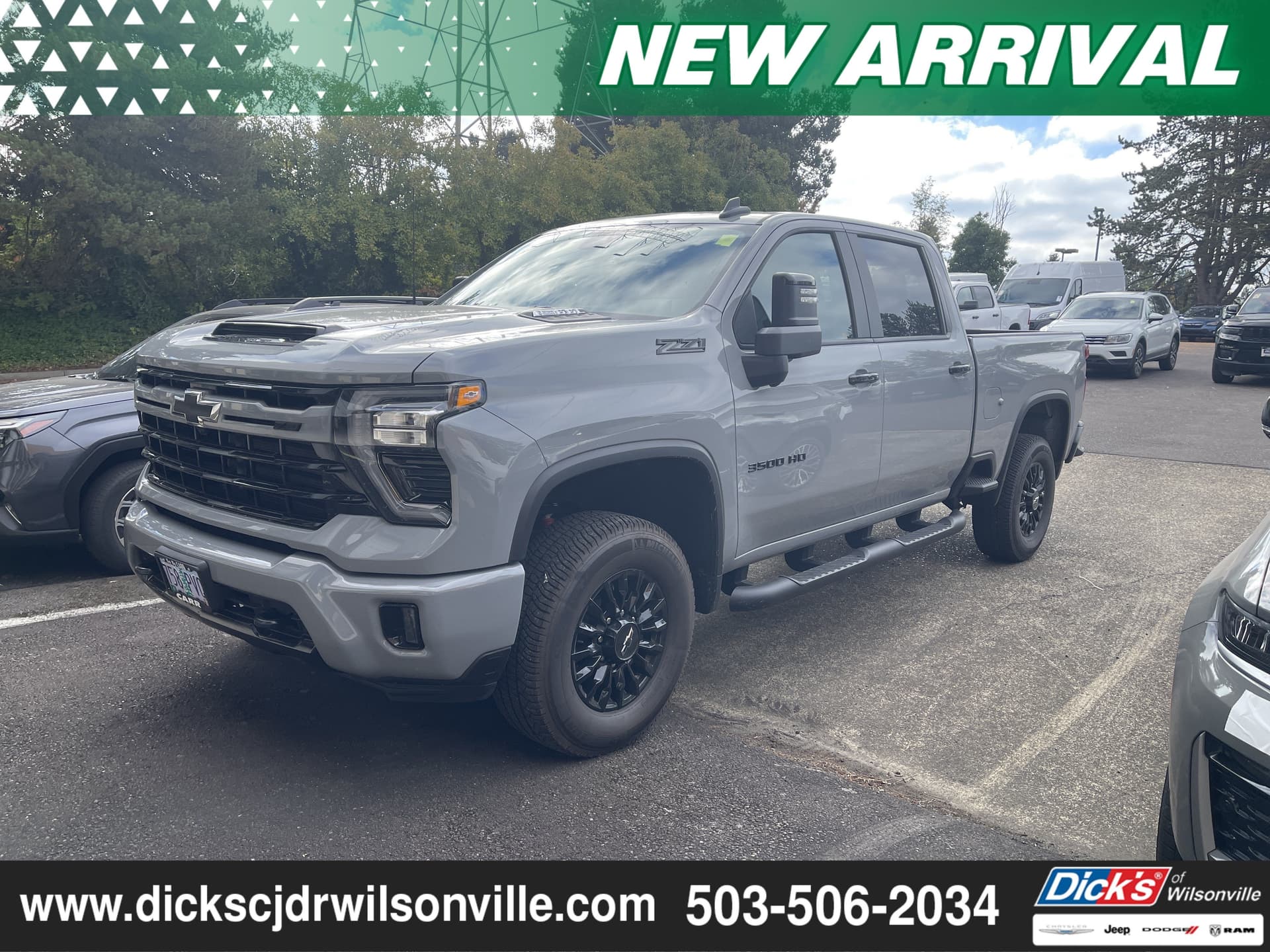 2024 Chevrolet Silverado 3500HD LT — photo 1 of 3
