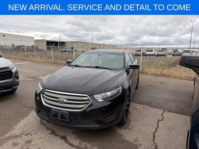 2016 Ford Taurus SEL — photo 1 of 4