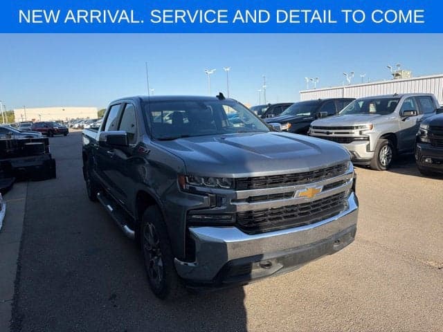 2019 Chevrolet Silverado 1500 LT — photo 1 of 5