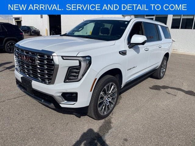 2026 GMC Yukon XL Denali — photo 1 of 5