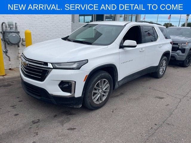 2023 Chevrolet Traverse LT Cloth — photo 1 of 5