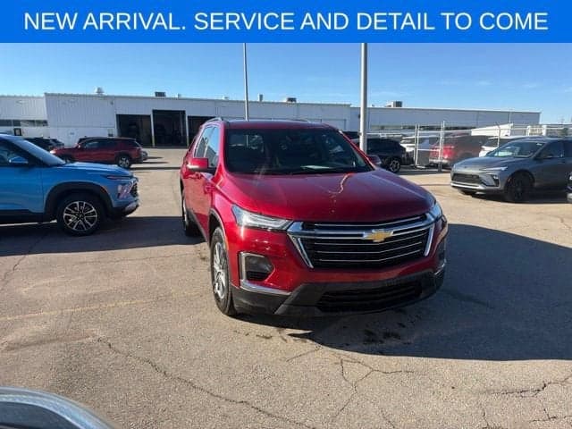 2023 Chevrolet Traverse LT Cloth — photo 1 of 5
