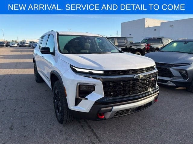 2025 Chevrolet Traverse AWD Z71 — photo 1 of 5