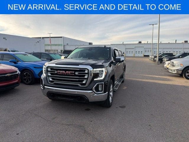 2022 GMC Sierra 1500 Limited SLT — photo 1 of 5