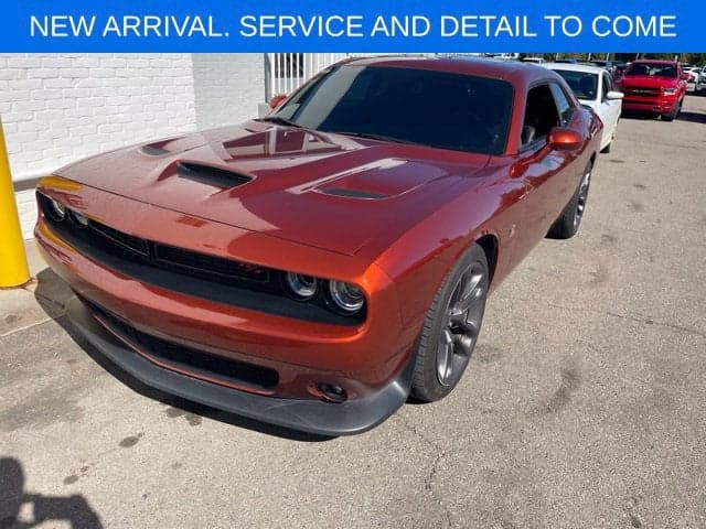 2022 Dodge Challenger R/T Scat Pack — photo 1 of 4