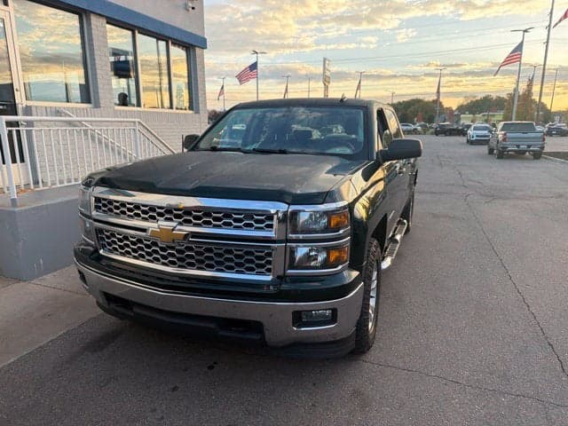 2014 Chevrolet Silverado 1500 LT — photo 1 of 5