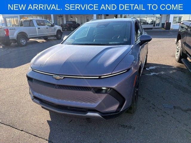 2024 Chevrolet Equinox EV 2LT — photo 1 of 5