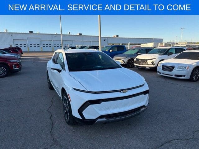 2024 Chevrolet Equinox EV 2LT — photo 1 of 4