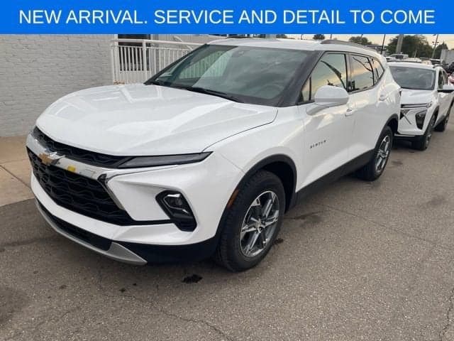 2024 Chevrolet Blazer 2LT — photo 1 of 5