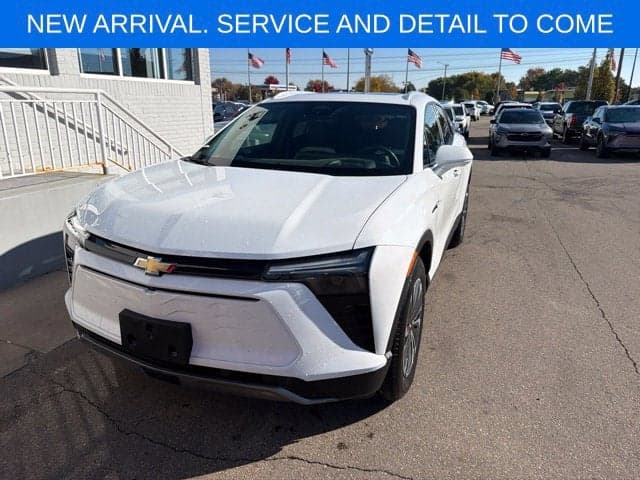 2024 Chevrolet Blazer EV Base — photo 1 of 5