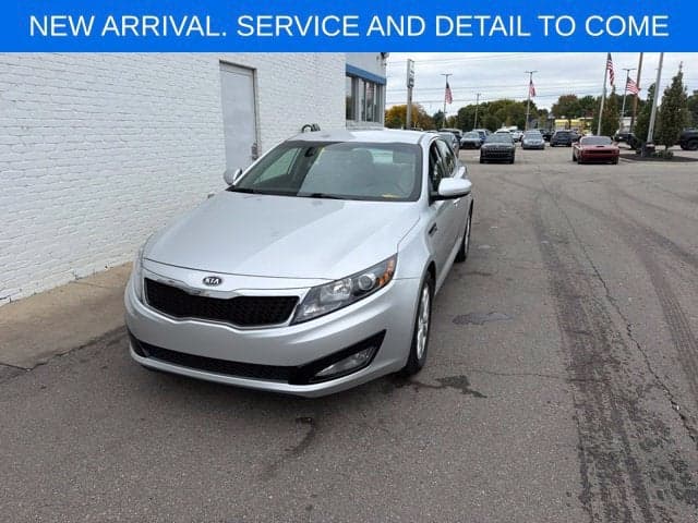 2012 Kia Optima EX — photo 1 of 5