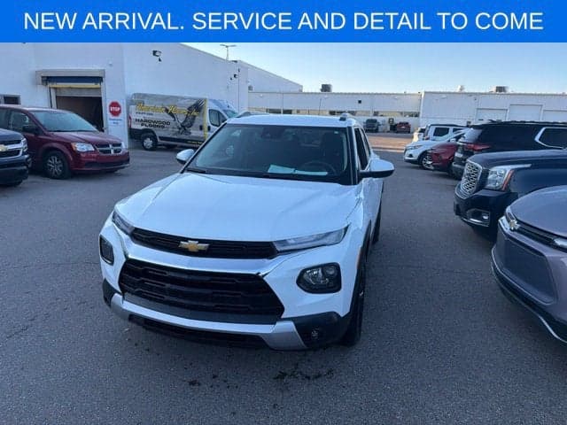 2023 Chevrolet Trailblazer LT — photo 1 of 5