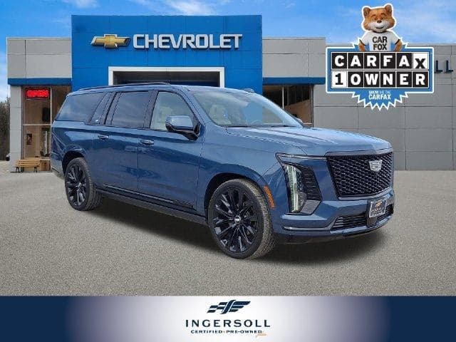 2025 Cadillac Escalade ESV Base — photo 1 of 34