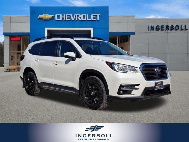 2019 Subaru Ascent Limited — photo 1 of 32