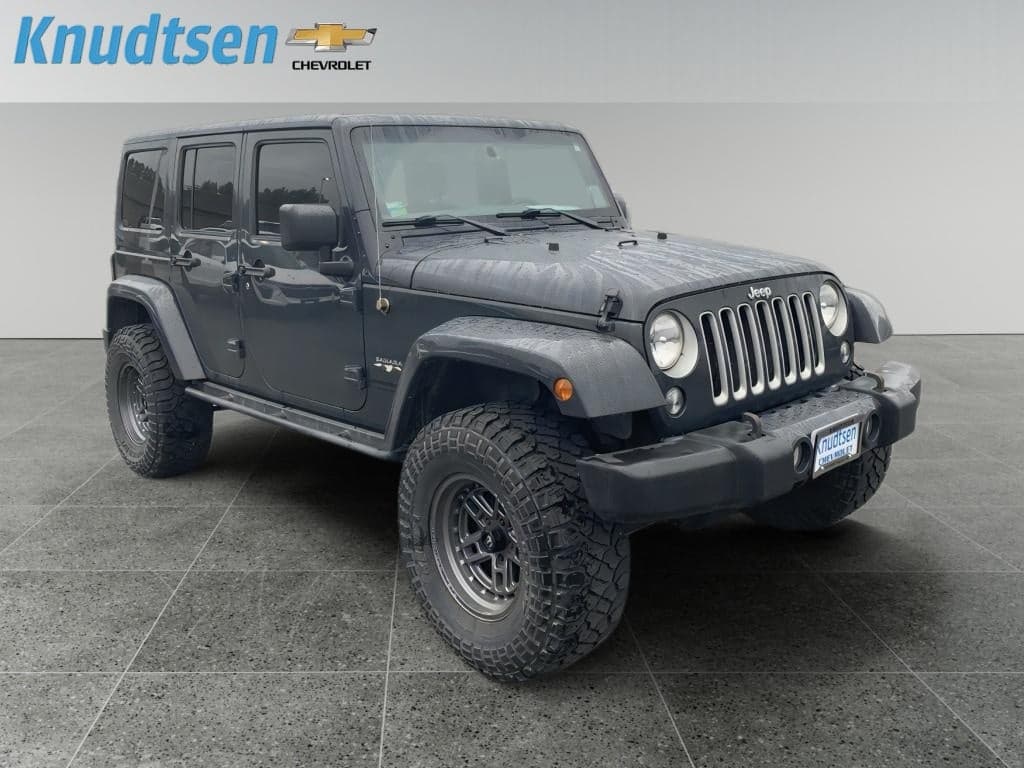 2016 Jeep Wrangler Unlimited Sahara — photo 1 of 10
