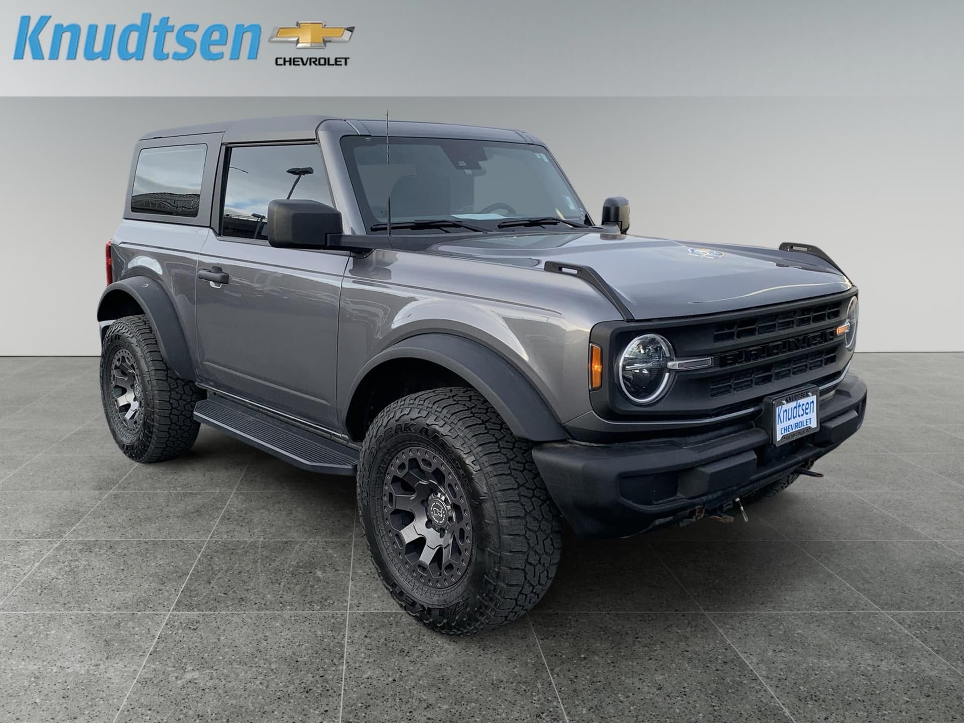2021 Ford Bronco Base — photo 1 of 10