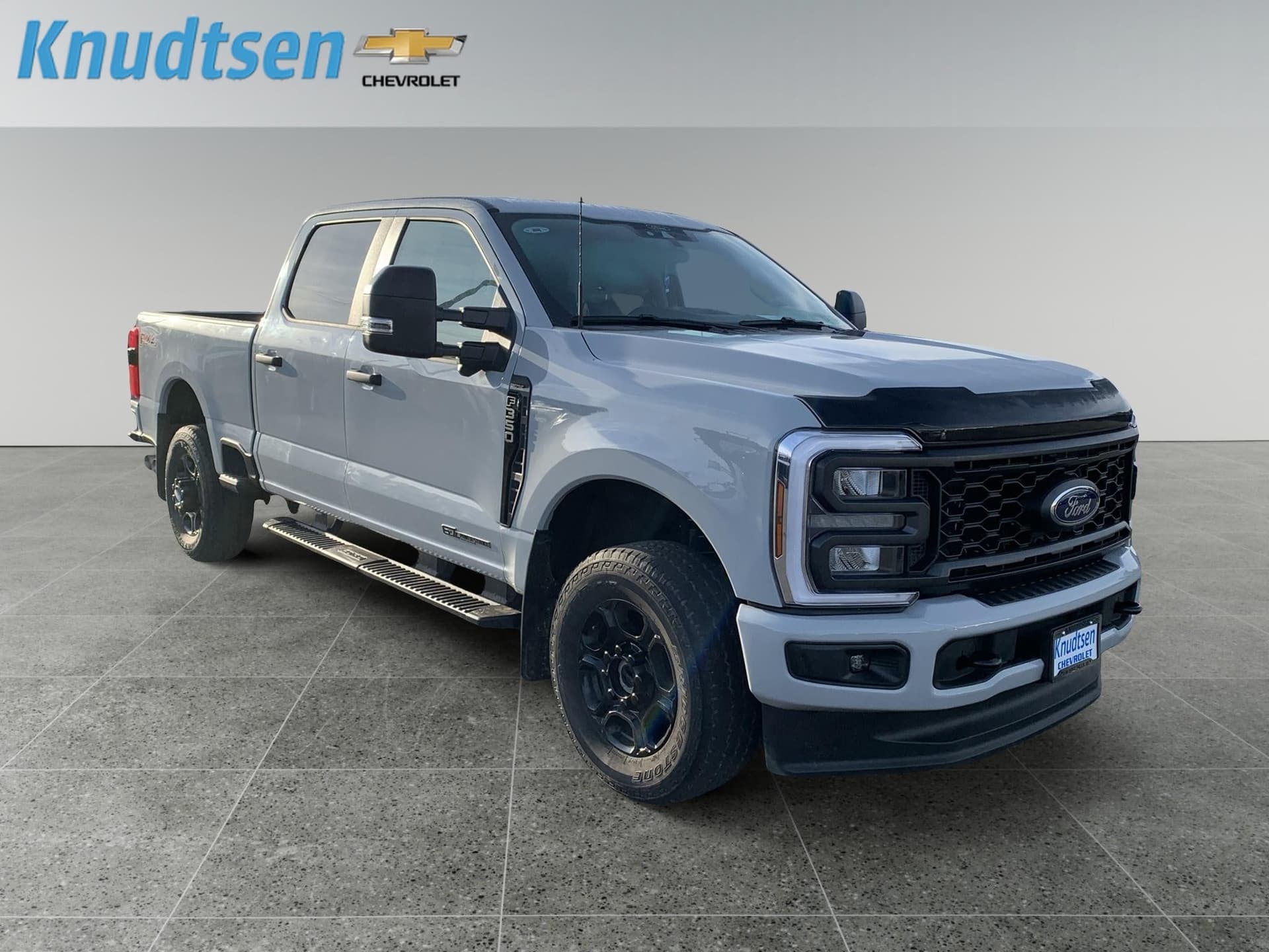 2025 Ford Super Duty F-350 SRW XL — photo 1 of 10