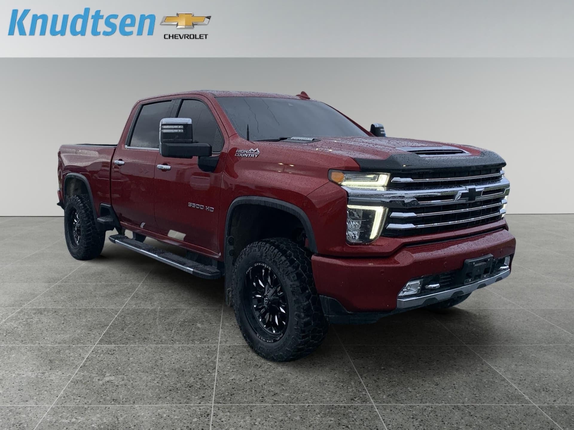 2022 Chevrolet Silverado 3500HD High Country — photo 1 of 5