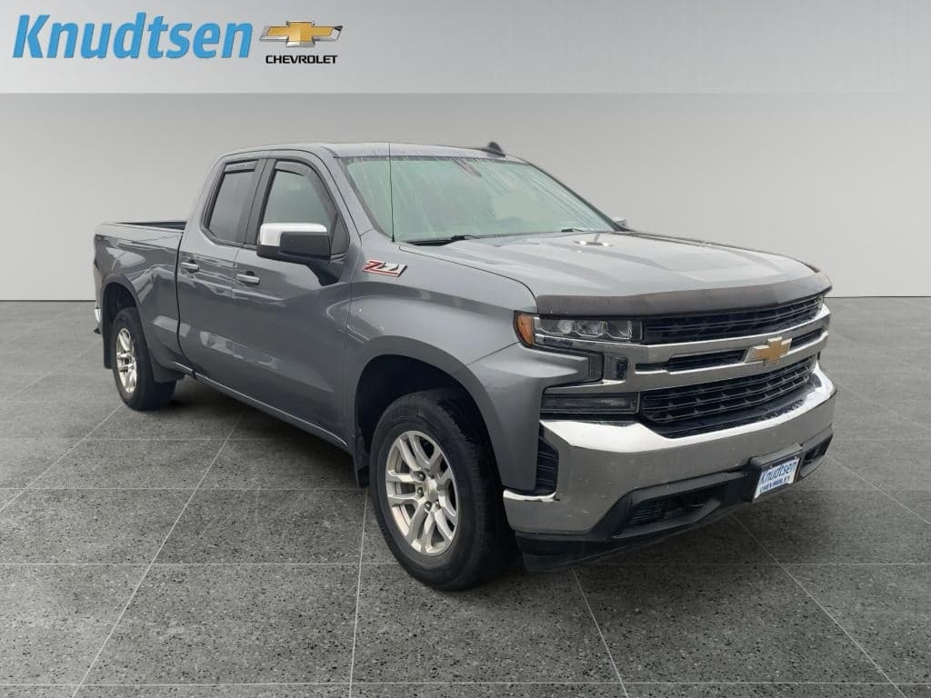 2019 Chevrolet Silverado 1500 LT — photo 1 of 10