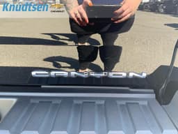 Extra Photo
