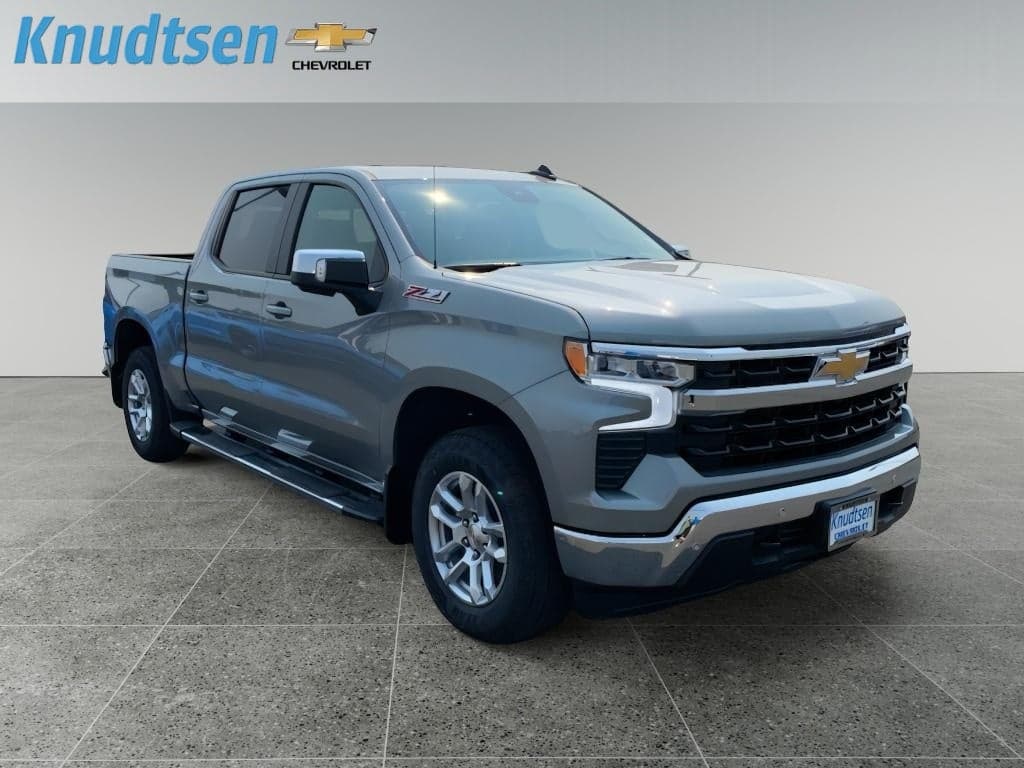 2026 Chevrolet Silverado 1500 LT — photo 1 of 26