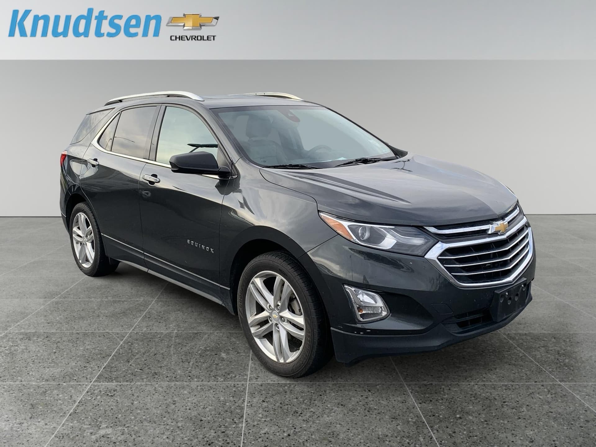 2018 Chevrolet Equinox Premier — photo 1 of 5