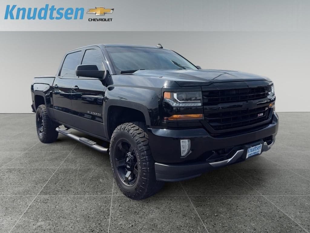 2018 Chevrolet Silverado 1500 LT — photo 1 of 10
