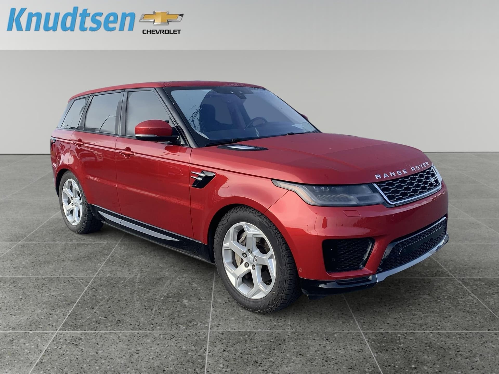 2018 Land Rover Range Rover Sport HSE — photo 1 of 10
