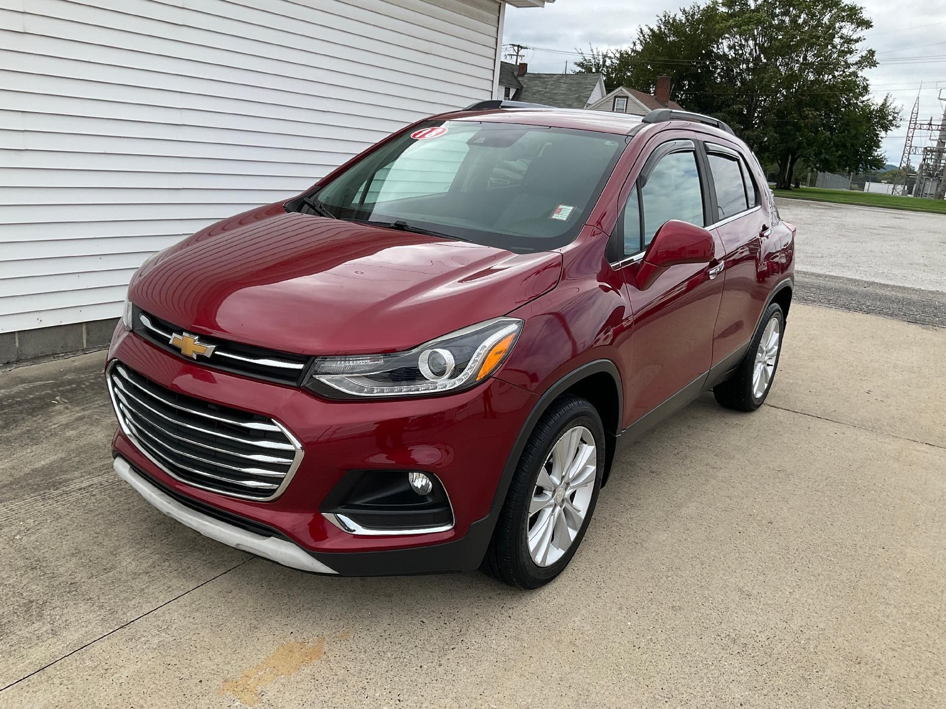 2018 Chevrolet Trax Base — photo 1 of 30
